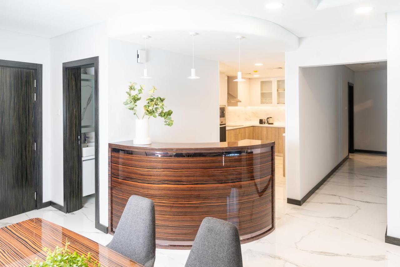 S Plaza Suites Hotel Seef Eksteriør billede