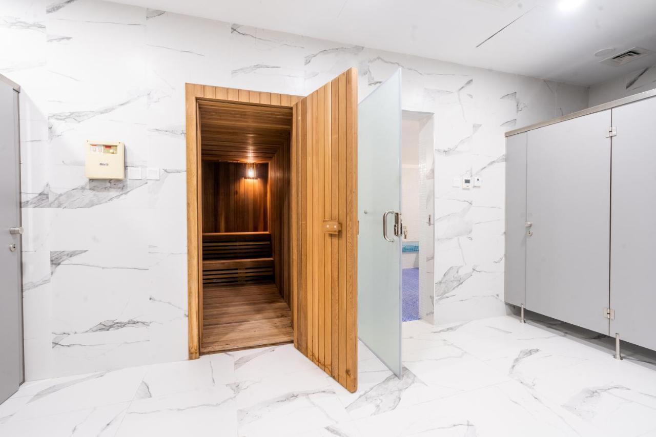 S Plaza Suites Hotel Seef Eksteriør billede