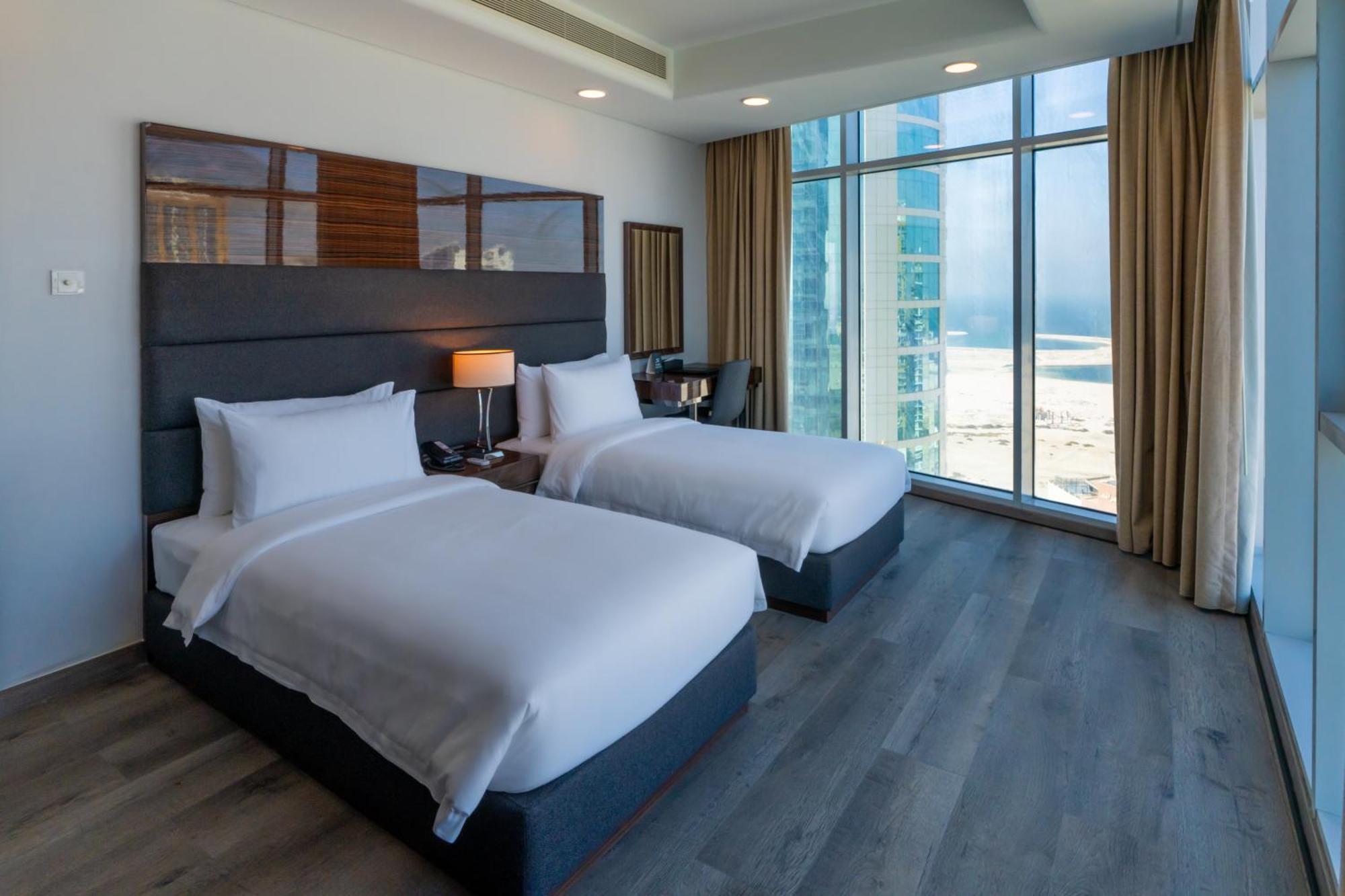 S Plaza Suites Hotel Seef Eksteriør billede