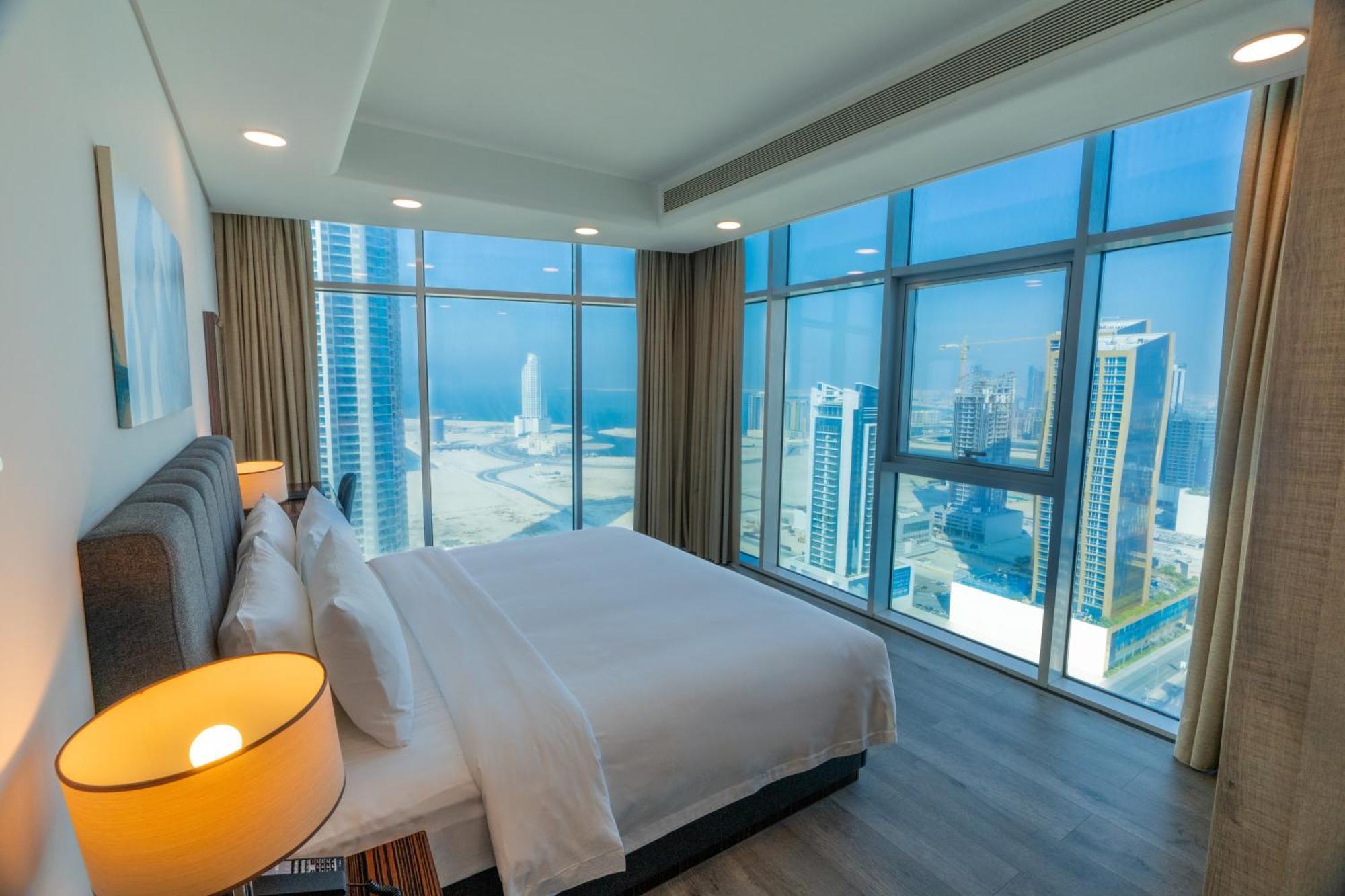S Plaza Suites Hotel Seef Eksteriør billede