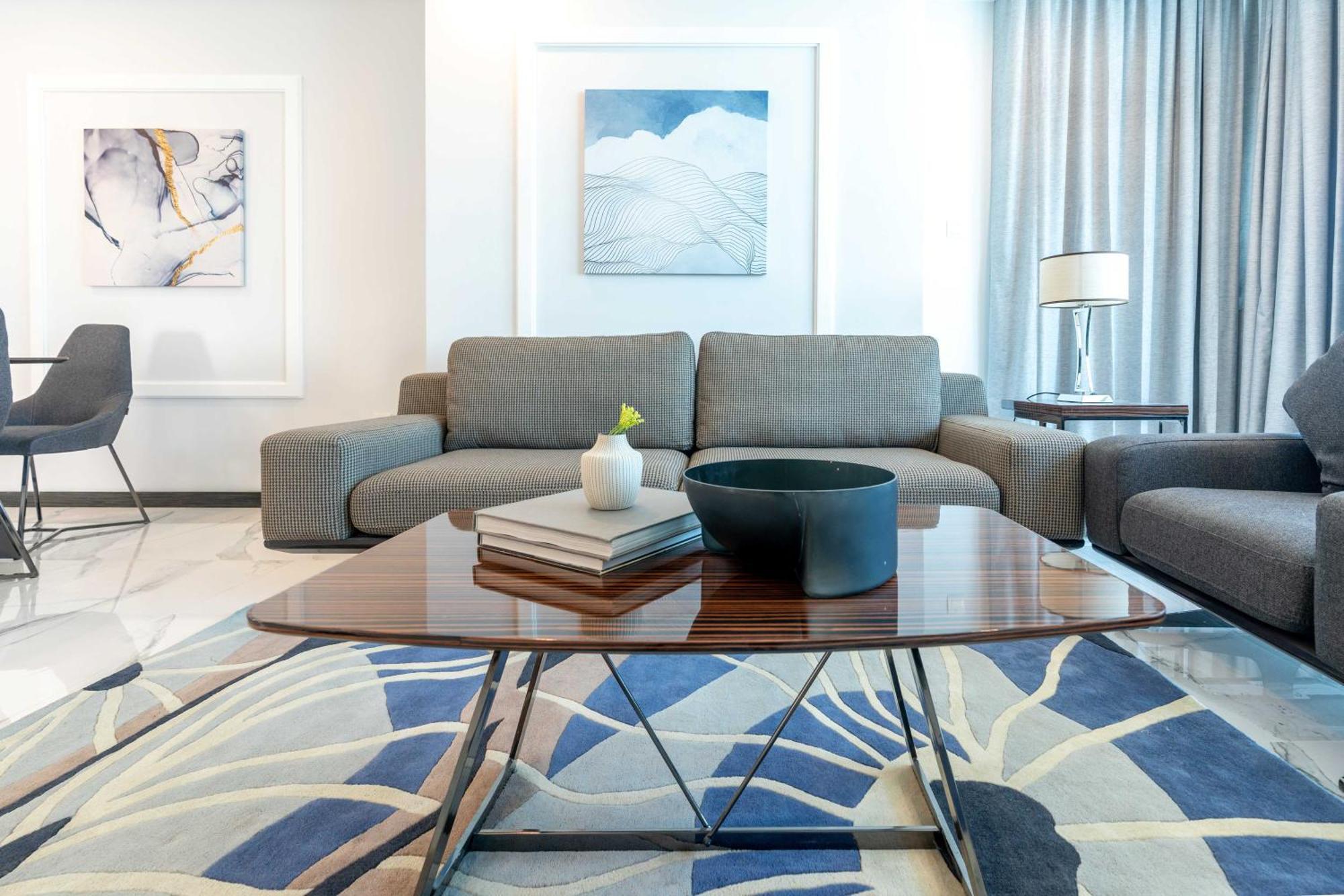 S Plaza Suites Hotel Seef Eksteriør billede