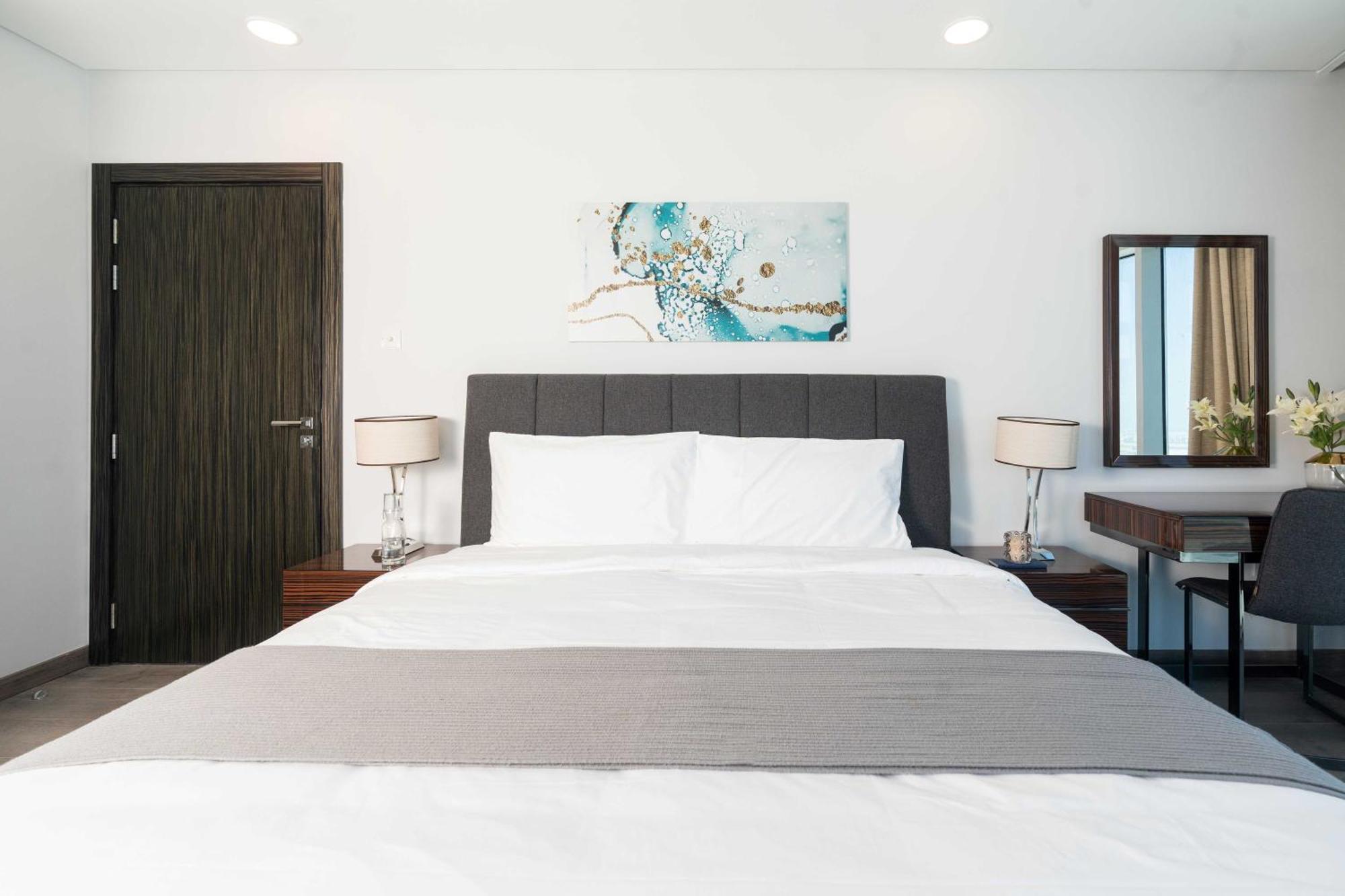 S Plaza Suites Hotel Seef Eksteriør billede